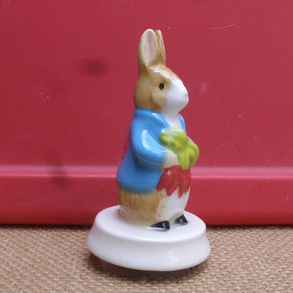 Peter Rabbit & Radishes Porcelain Topper Figurine - Picture 7 of 15